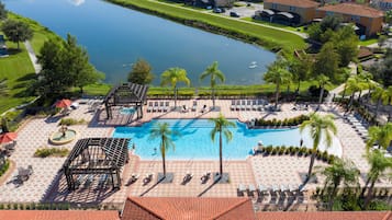 Apartment | 4 bedrooms, Internet