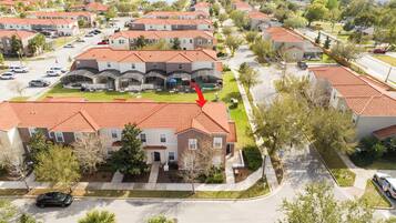 Apartment | 4 bedrooms, Internet