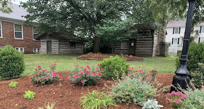 Historic Main Street Cottage