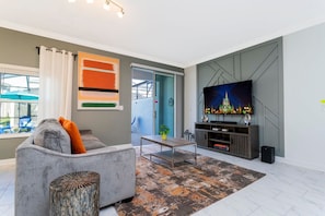 Apartment | 5 bedrooms, soundproofing, Internet - Wonderful 5 Bd Close to Disney Storey Lake 2980 (Kissimmee)