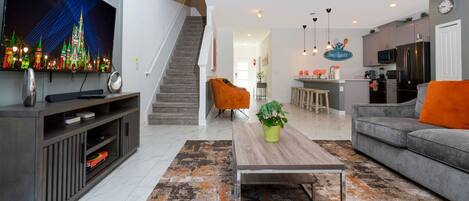 Apartamento | 5 dormitorios, sistema de insonorización, Internet