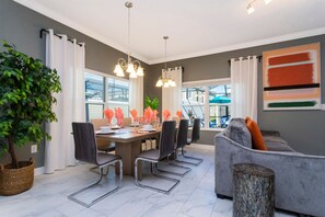 Casa | 5 dormitorios, escritorio, sistema de insonorización y Internet