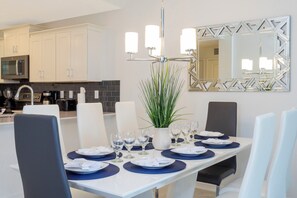 2 bedrooms, desk, Internet - Stunning 2 Bedroom Apartment Close to Disney 304 3191 (Kissimmee)