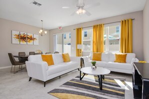 Apartment | 4 bedrooms, Internet - Lovely 4Bd Townhome Near Disney Compass Bay 5122 (Kissimmee)