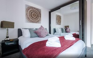 Apartment, Multiple Beds | 2 bedrooms, iron/ironing board, free WiFi, bed sheets - Charming 2-bed Apartment in London (London)