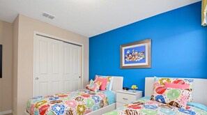 Apartment | 4 bedrooms, Internet