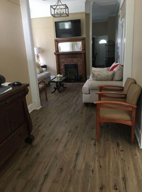 Téléviseur connecté, foyer