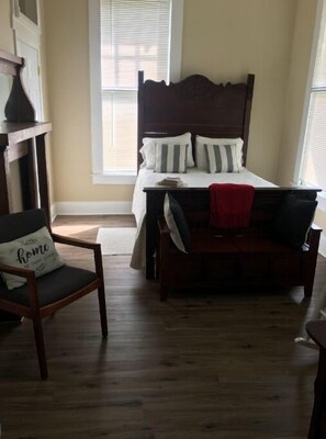 3 chambres, fer et planche à repasser, Wi-Fi, literie fournie