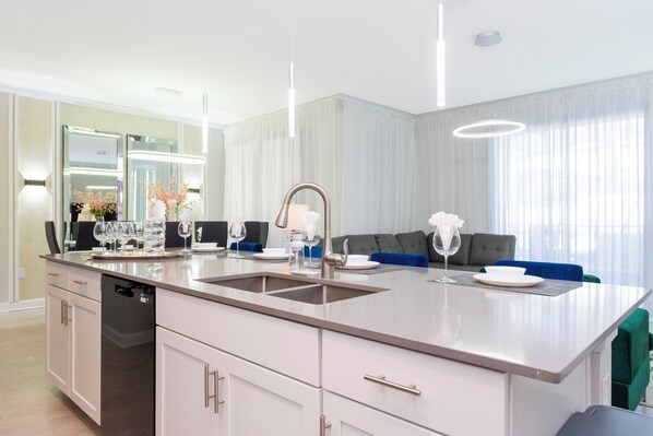 4 habitaciones y acceso a internet