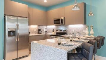 Apartment | 3 bedrooms, Internet