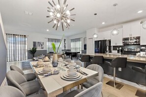 Apartment | 5 bedrooms, Internet - Gorgeous 4 Bd w Pool at Storey Lake Resort 4277 (Kissimmee)