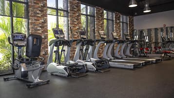 Apartment | 3 bedrooms, desk, Internet