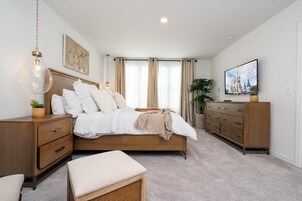 3 habitaciones, escritorio y acceso a internet 