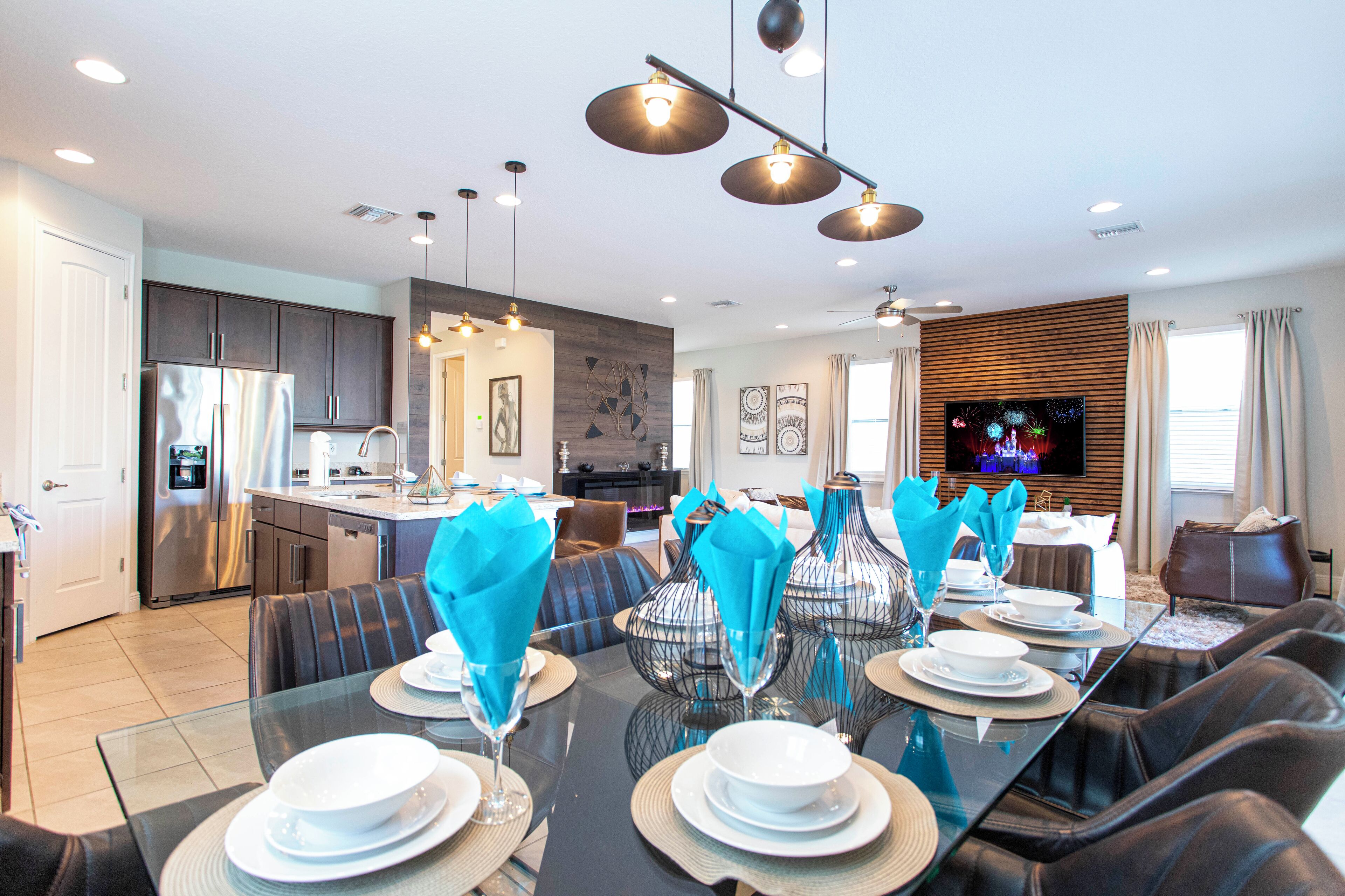 House | 5 bedrooms, in-room safe, desk, soundproofing