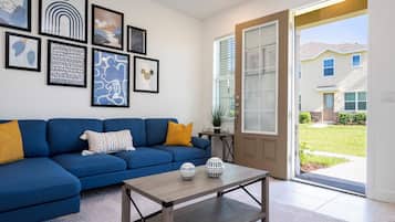 Apartment | 4 bedrooms, Internet