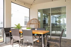 6 bedrooms, Internet