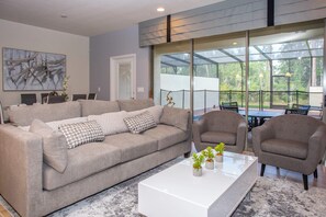 Apartment | 5 bedrooms, desk, soundproofing, Internet - Luxury 5 Bedroom w Private Pool Close to Disney 8875 (Kissimmee)