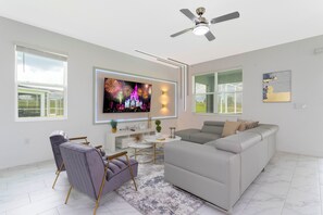 House | 8 bedrooms, desk, Internet - Joyful 8Bd Single Family w Pool Champions Gate 9262 (Davenport)