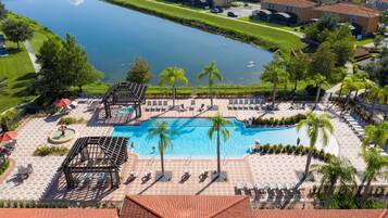 House | 4 bedrooms, Internet