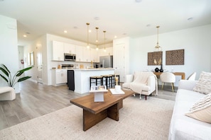 Apartment | 3 bedrooms, Internet