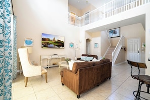 House | 5 bedrooms, Internet - Stunning 5 Bd Home w Pool Close to Disney 7420 (Kissimmee)