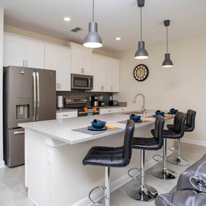 Apartment | 4 Schlafzimmer, Schreibtisch, schallisolierte Zimmer, Internetzugang