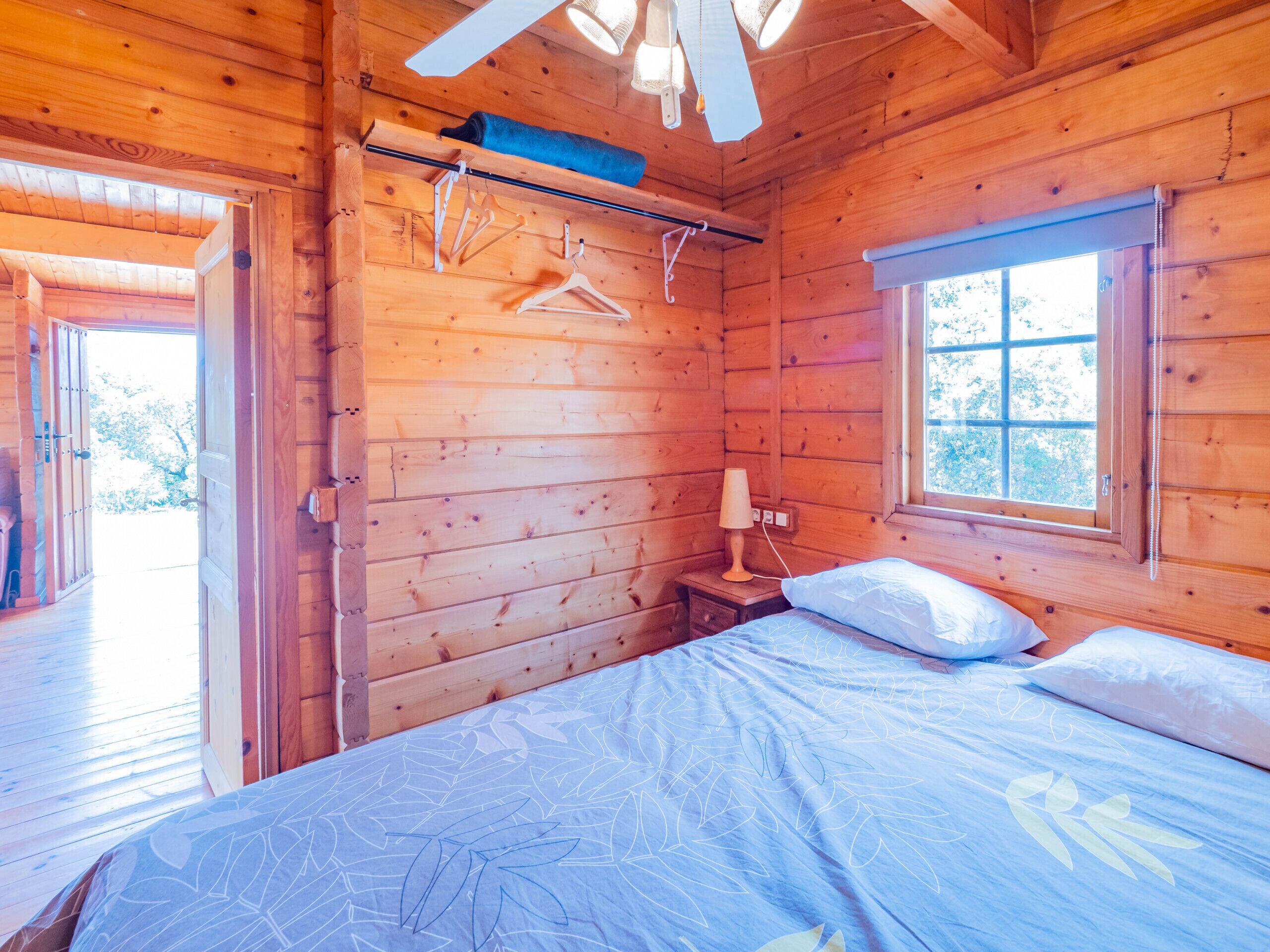 2 間睡房、熨斗/熨衫板、Wi-Fi、床單