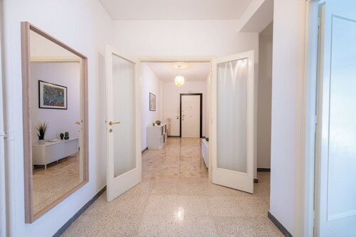 Casa Tripolitania - Two Bedroom Apartment, Sleeps 4