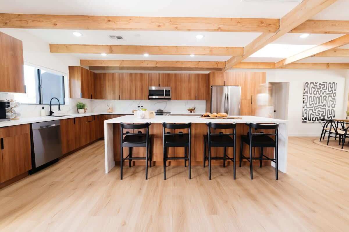 Refrigerador, microondas, parrilla de estufa y lavavajillas 