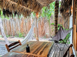 Grand Bungalow | Terrace/patio
