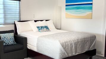 1 dormitorio, escritorio, tabla de planchar con plancha y wifi gratis