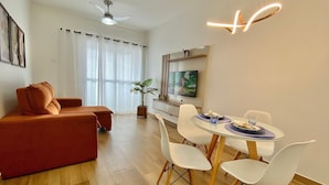 Apartment | Dining - Residencial Córdoba e Sevilha (Praia Grande)