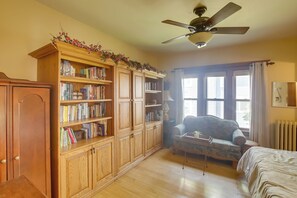 5 chambres, fer et planche à repasser, Internet gratuit, draps fournis