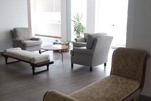 Chi tiết nội thất