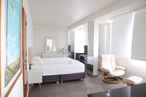 Superior Studio Suite, Balcony, City View | Desk, laptop workspace, free WiFi - ALTEA HOTEL (San Bartolo)