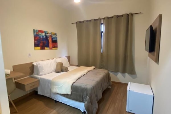 1 bedroom, hypo-allergenic bedding, individually furnished, desk