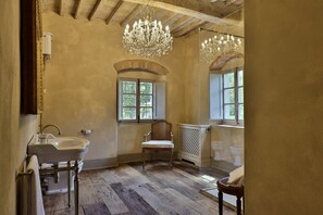 مجففات شعر، مناشف