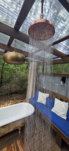 Romantic Log Cabin @ Scenic Hill Retreat