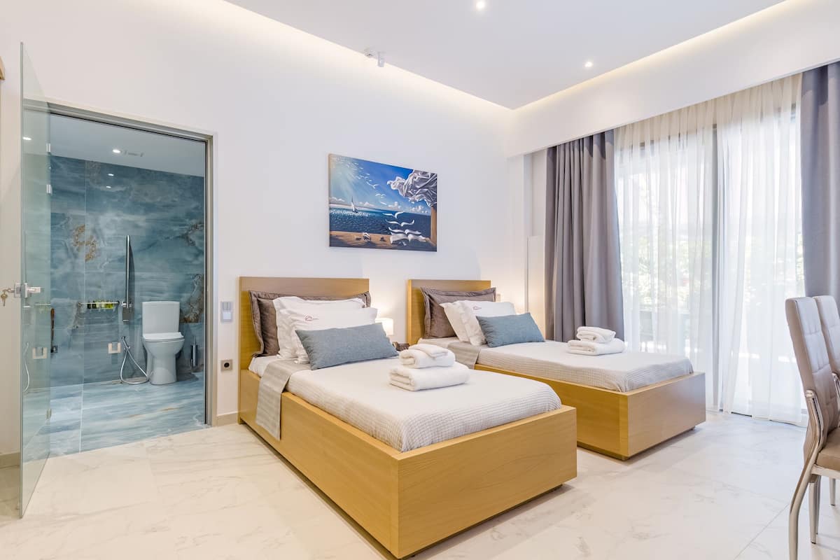 1 habitación y caja de seguridad en la habitación