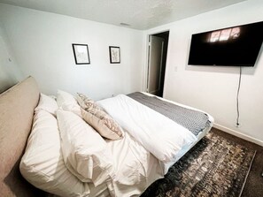 2 Schlafzimmer, Bügeleisen/Bügelbrett, Reisekinderbett, WLAN