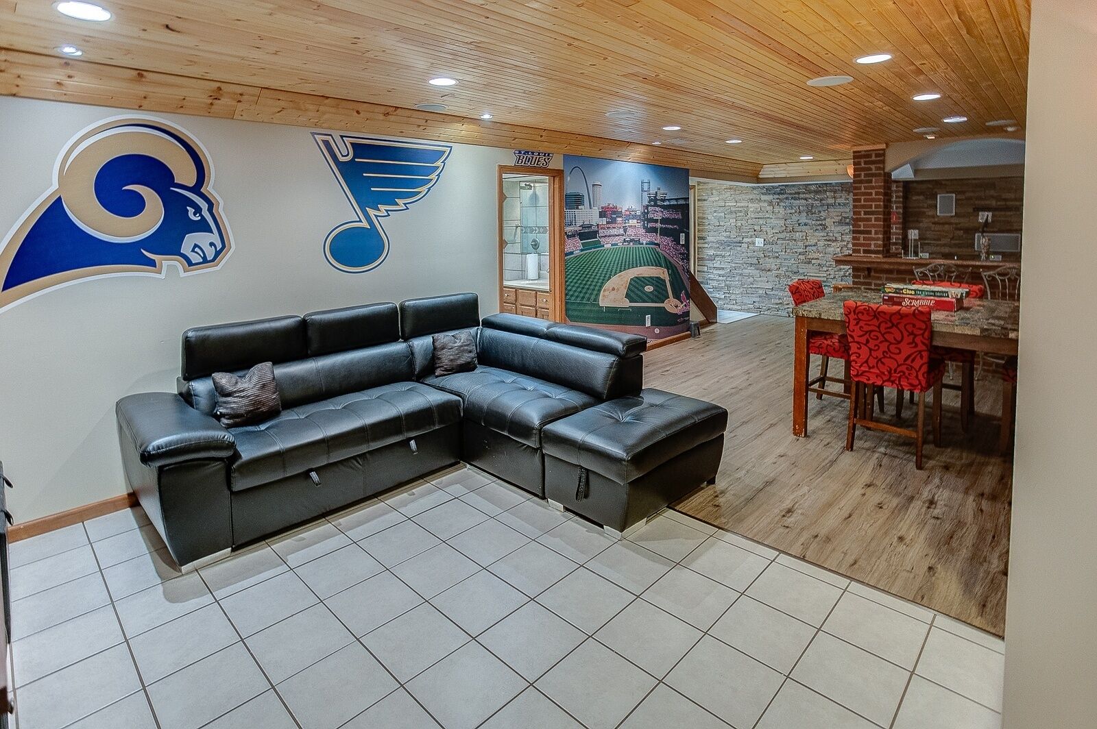 独立别墅, 4 间卧室 | 起居区 | 智能电视