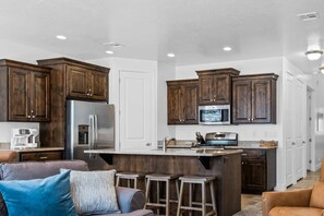 聯排別墅, 4 間臥室 | 私人廚房 | 電冰箱 、烤箱、咖啡機/沖茶器、烤麵包機