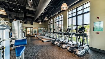 Vila, vários quartos | Sala de fitness