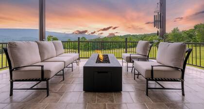 Spacious Mountain Home: King Beds, Hiking, Large Kitchen, Arcade, Peaceful