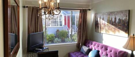 Televisión y oficina