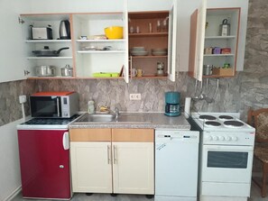 Fridge, oven, stovetop, dishwasher - "happiness" Hofgeismar-zentrum! (Hofgeismar)