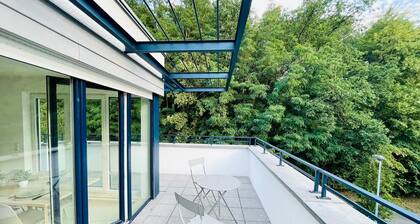 Luxury Green Penthouse Terrace & Parking