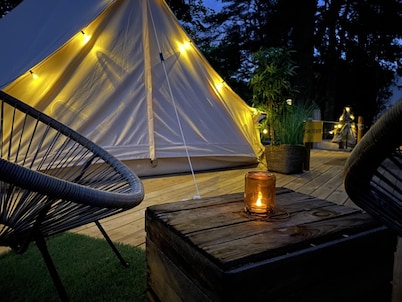 B&B Glamping Tent Sleeps 2 - Sauna, Spa, Wifi