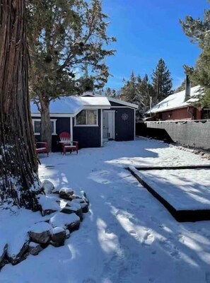 Exterior - Big Bear Getaway Little Dream Cabin (Big Bear)