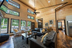 スマートテレビ、暖炉